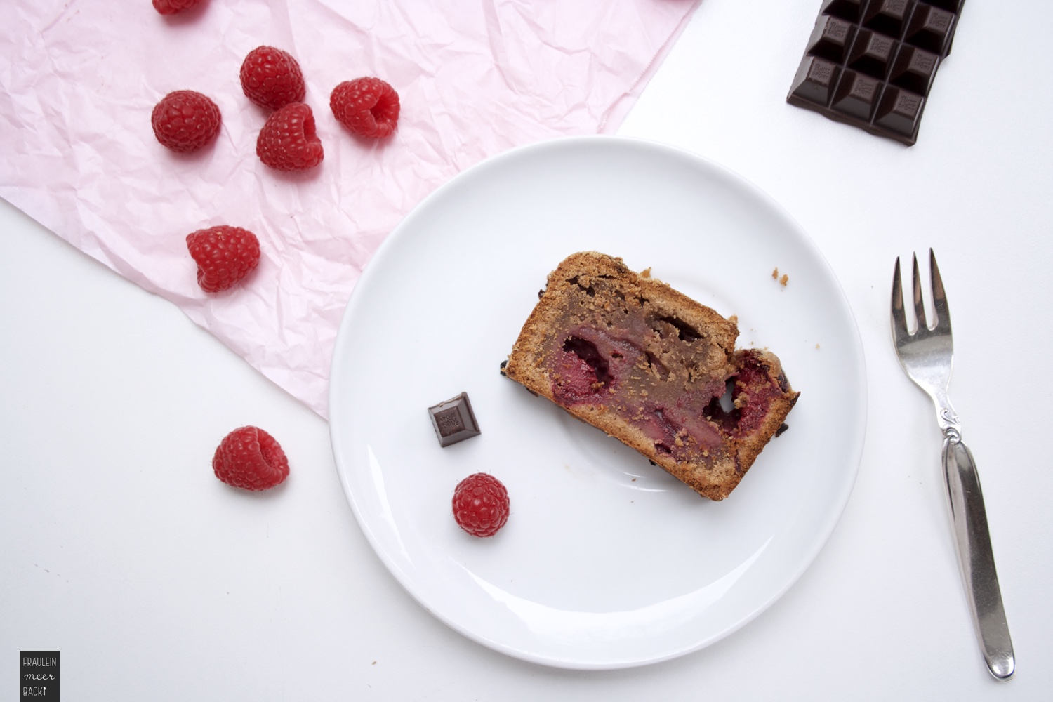 fraeulein-meer-backt-schokoladen-himbeer-kuchen