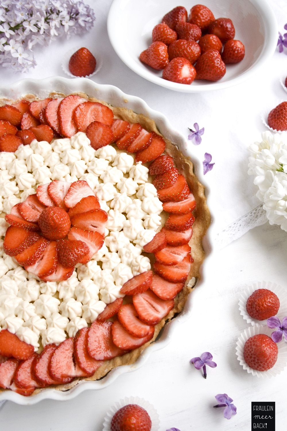 fraeulein-meer-backt-erdbeer-karamellcreme-tarte