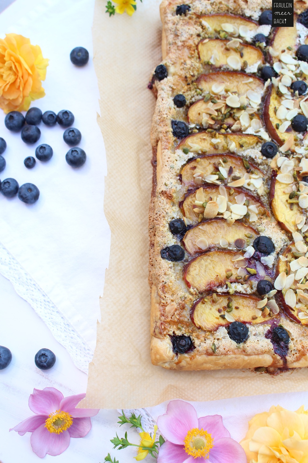 fraeulein-meer-backt-nektarinen-blaetterteig-tarte