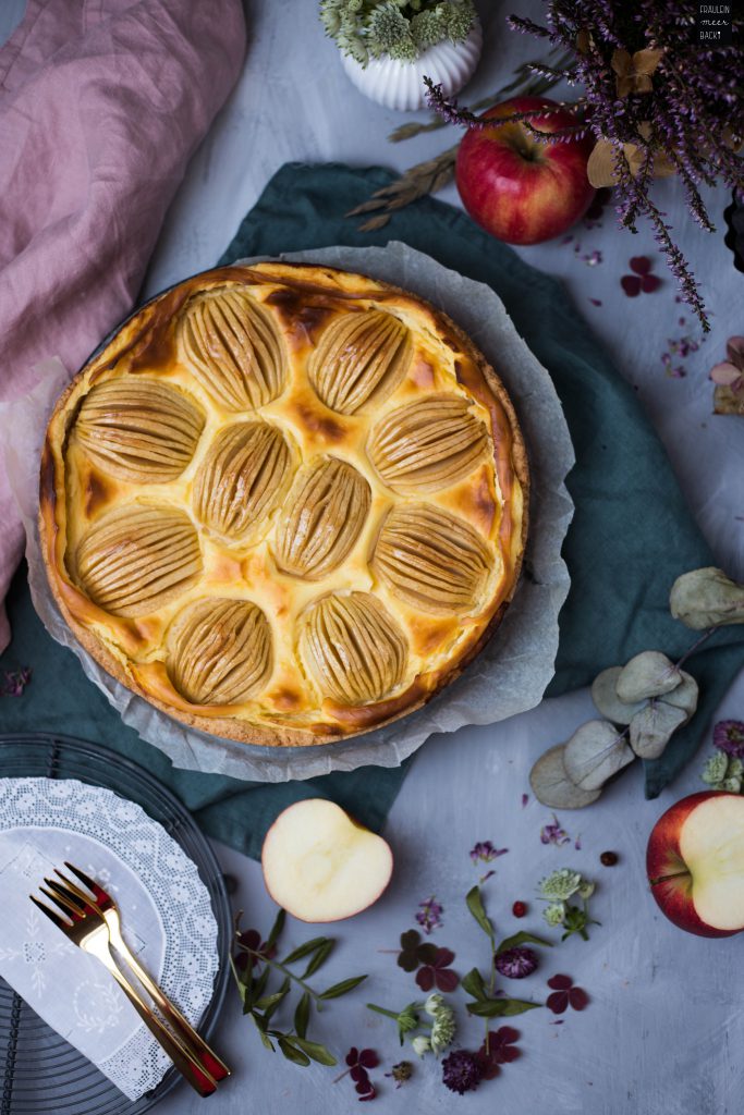 Fraeulein Meer backt Apfel Schmand Kuchen