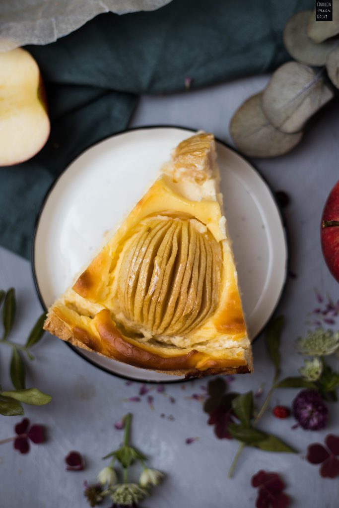 Fraeulein Meer backt Apfel Schmand Kuchen