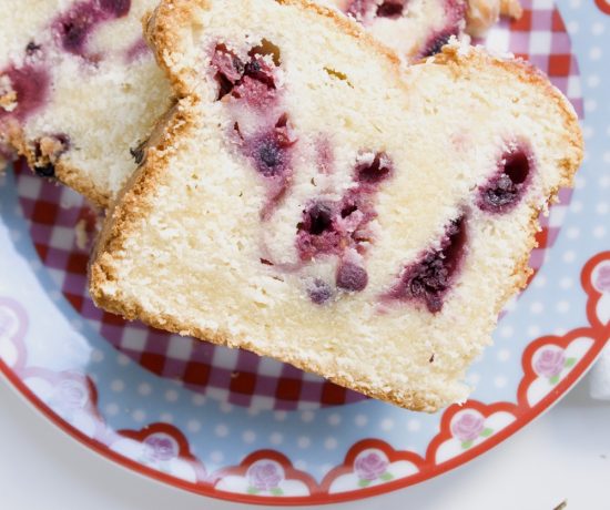 fraeulein-meer-backt-beerenkuchen