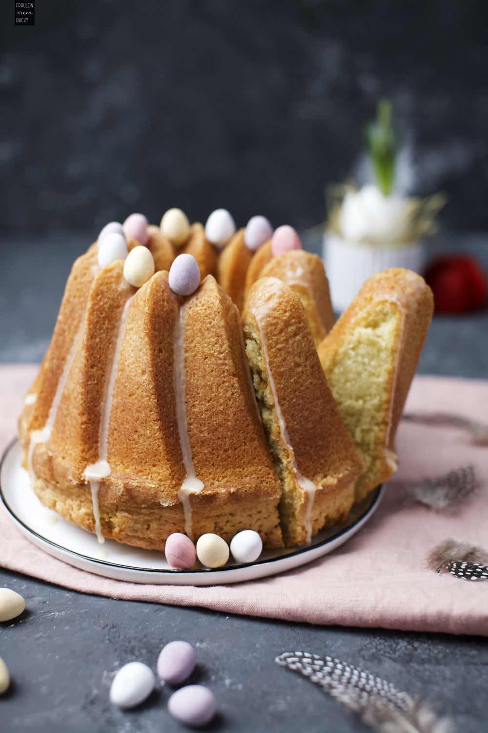 Eierlikör Guglhupf: Schnell gebacken und so lecker - Fräulein Meer backt