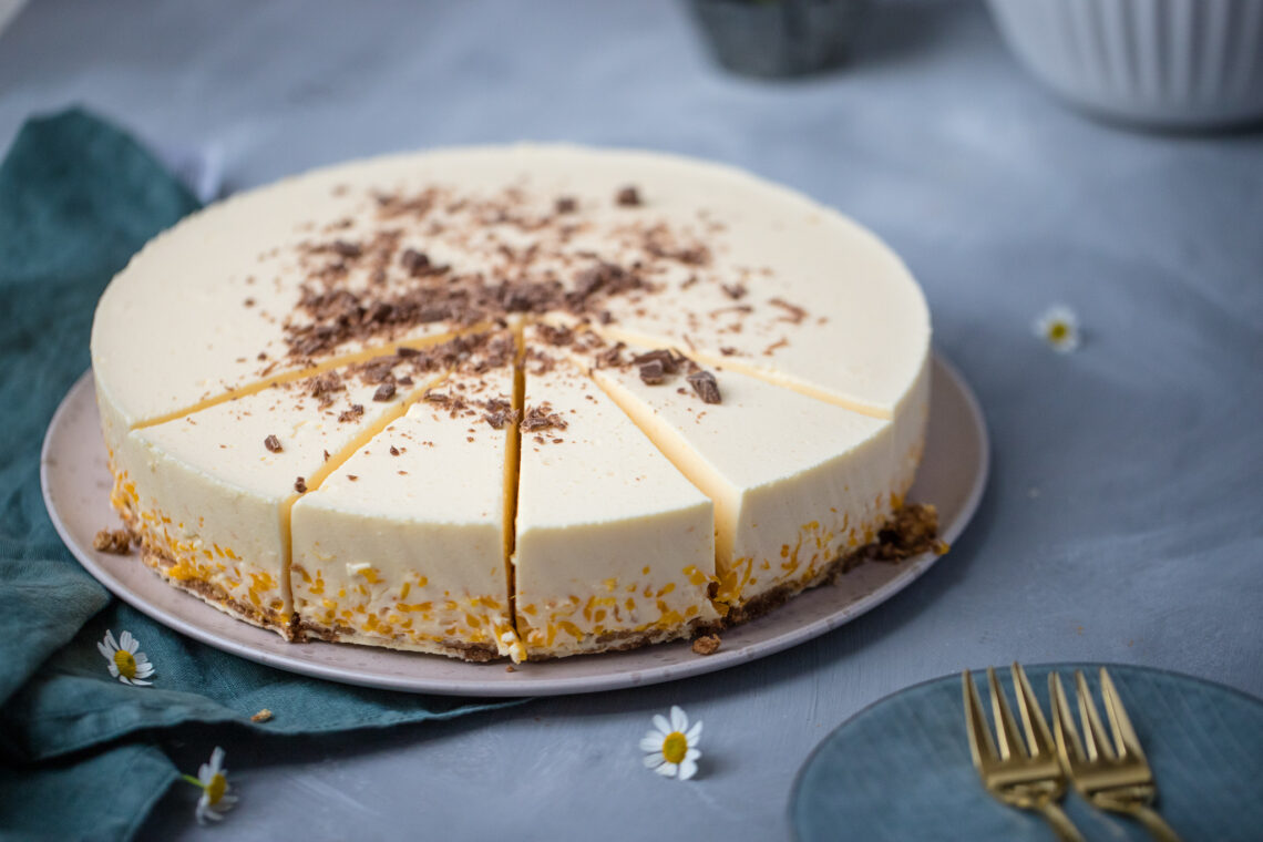 Fraeulein Meer backt Mandarinen Nougat Torte