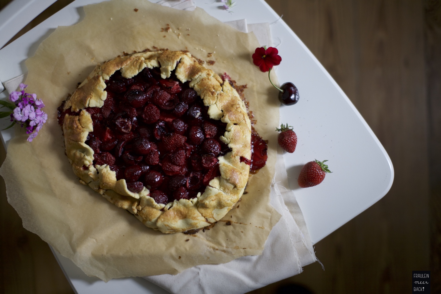 fraeulein-meer-backt-beeren-galette