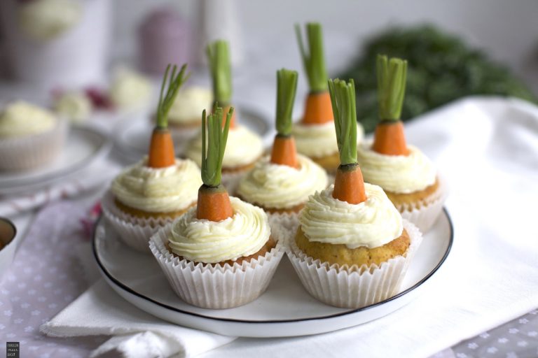 Rübli Cupcakes mit Frischkäse-Frosting - Fräulein Meer backt