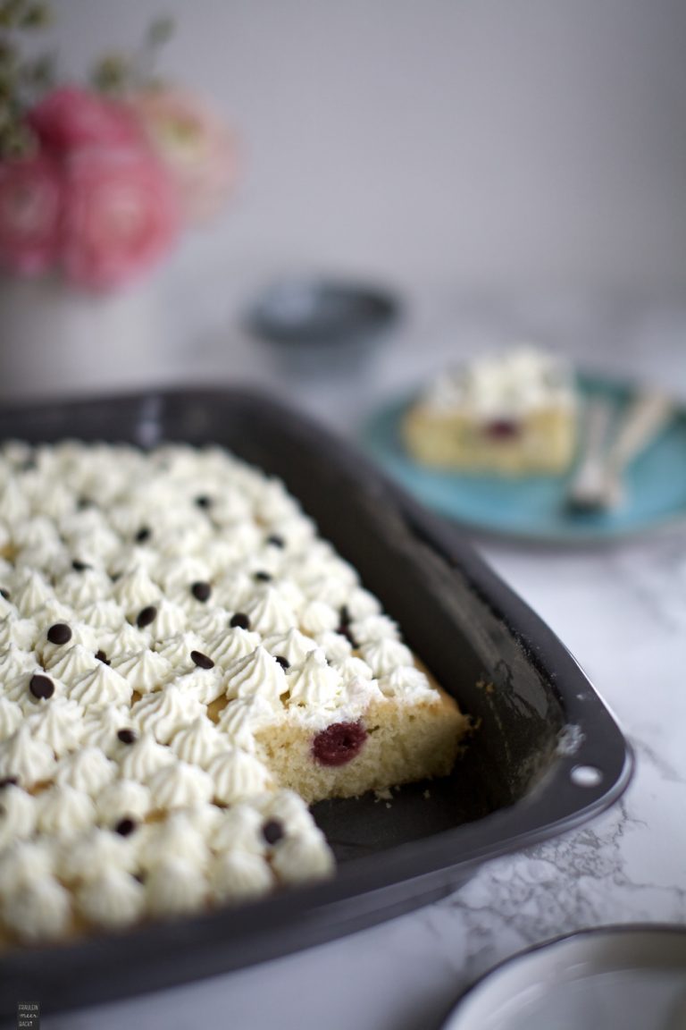 Eierlikör-Kirschkuchen - Fräulein Meer backt