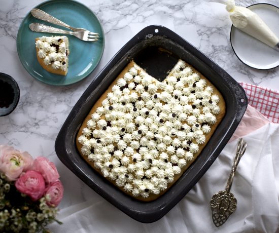 Fraeulein Meer backt Eierlikör-Kirschkuchen