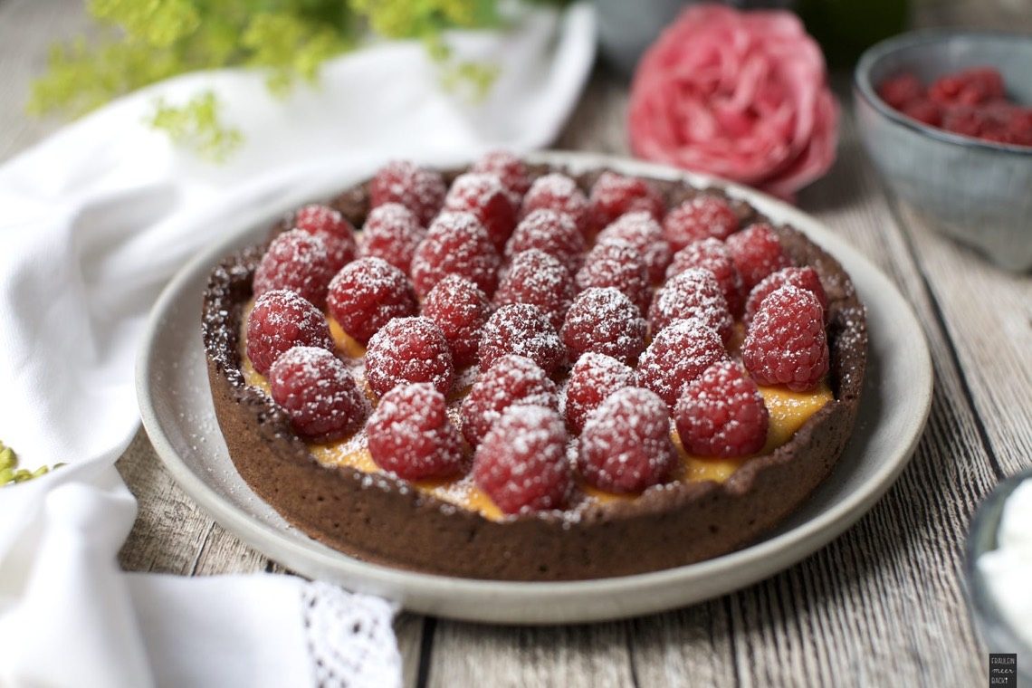 Fraeulein Meer backt Himbeer Käsekuchen mit Schokoboden