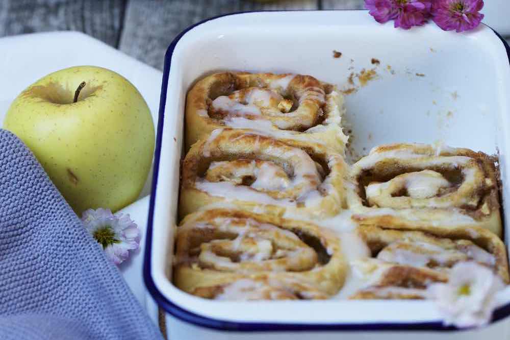 Fraeulein Meer backt Apfel Zimtschnecken