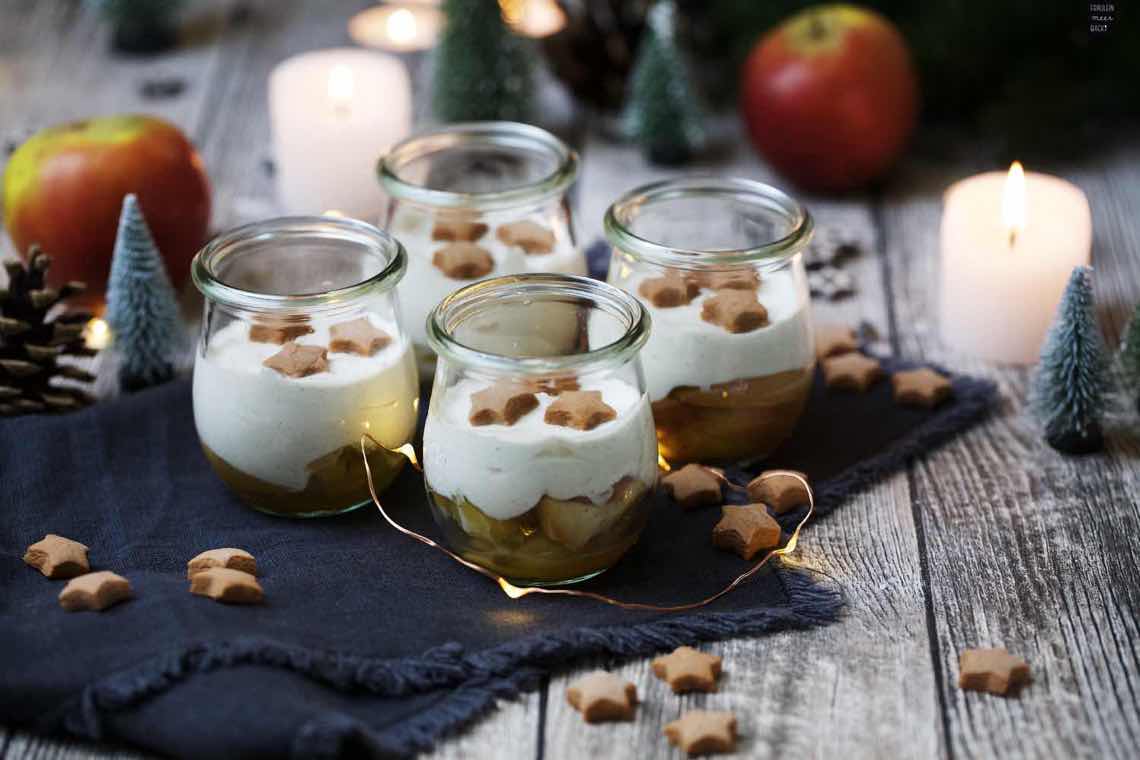 Weihnachtliches Bratapfel-Zimtcreme-Dessert im Glas - Fräulein Meer backt