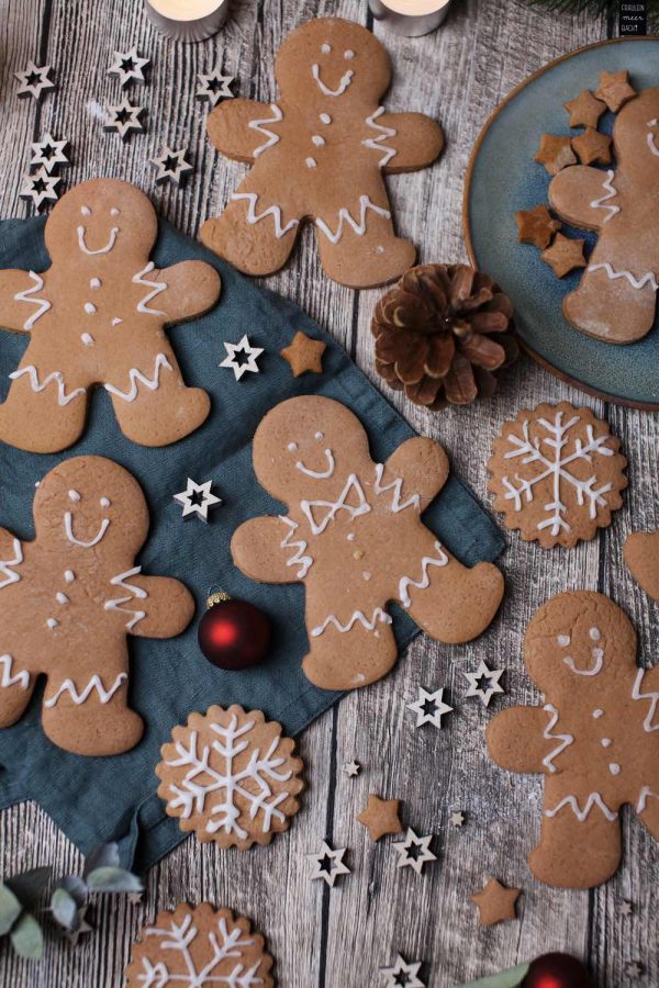 Einfache Lebkuchenmänner mit Zuckerguss - Fräulein Meer backt