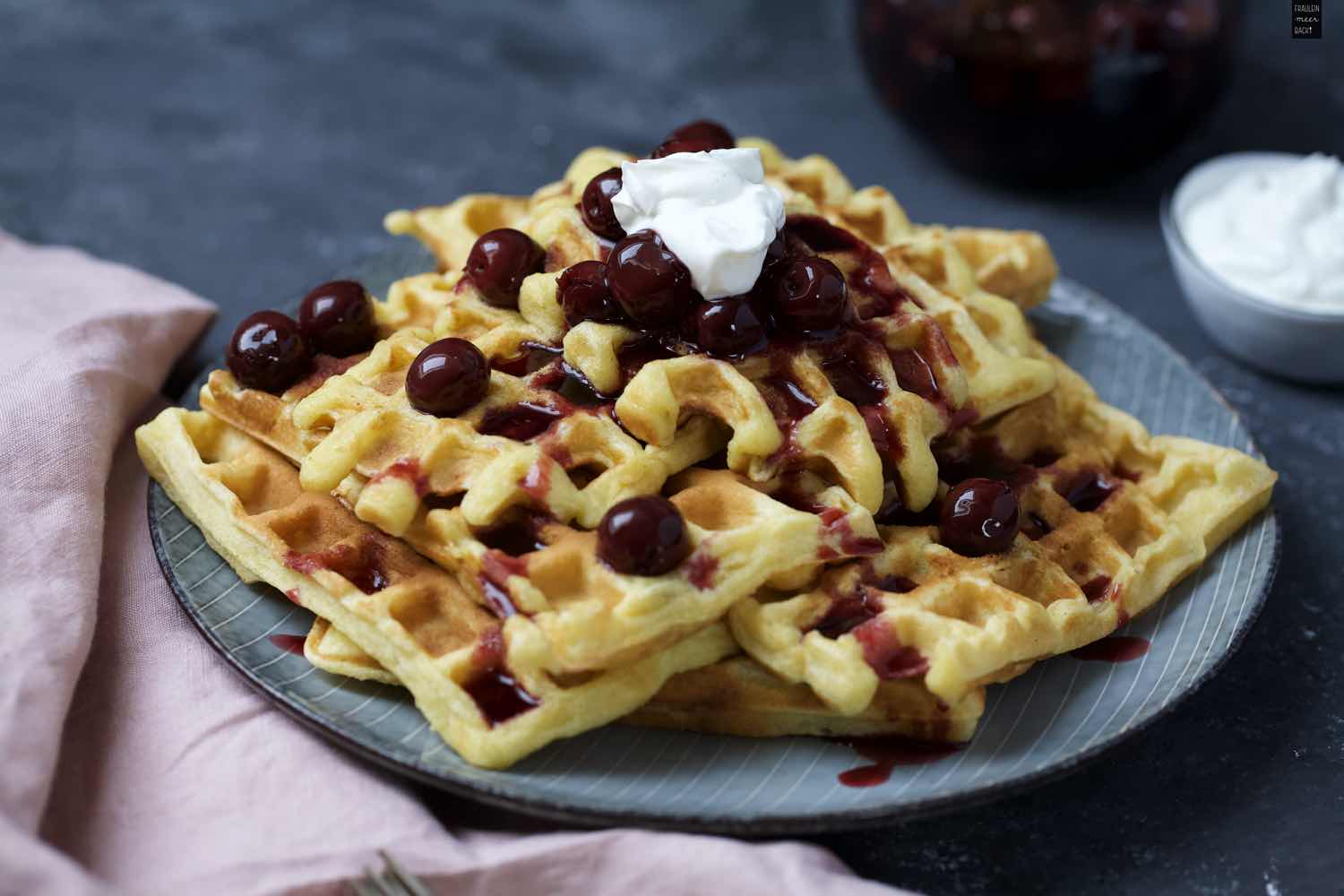 Buttermilch-Waffeln: Ein Nachmittags-Snack - Fräulein Meer backt