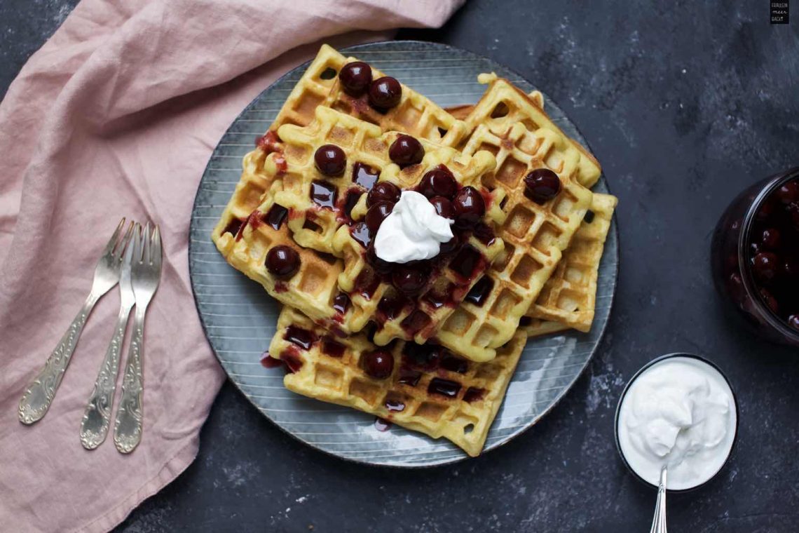 Fraeulein Meer backt Buttermilch-Waffeln