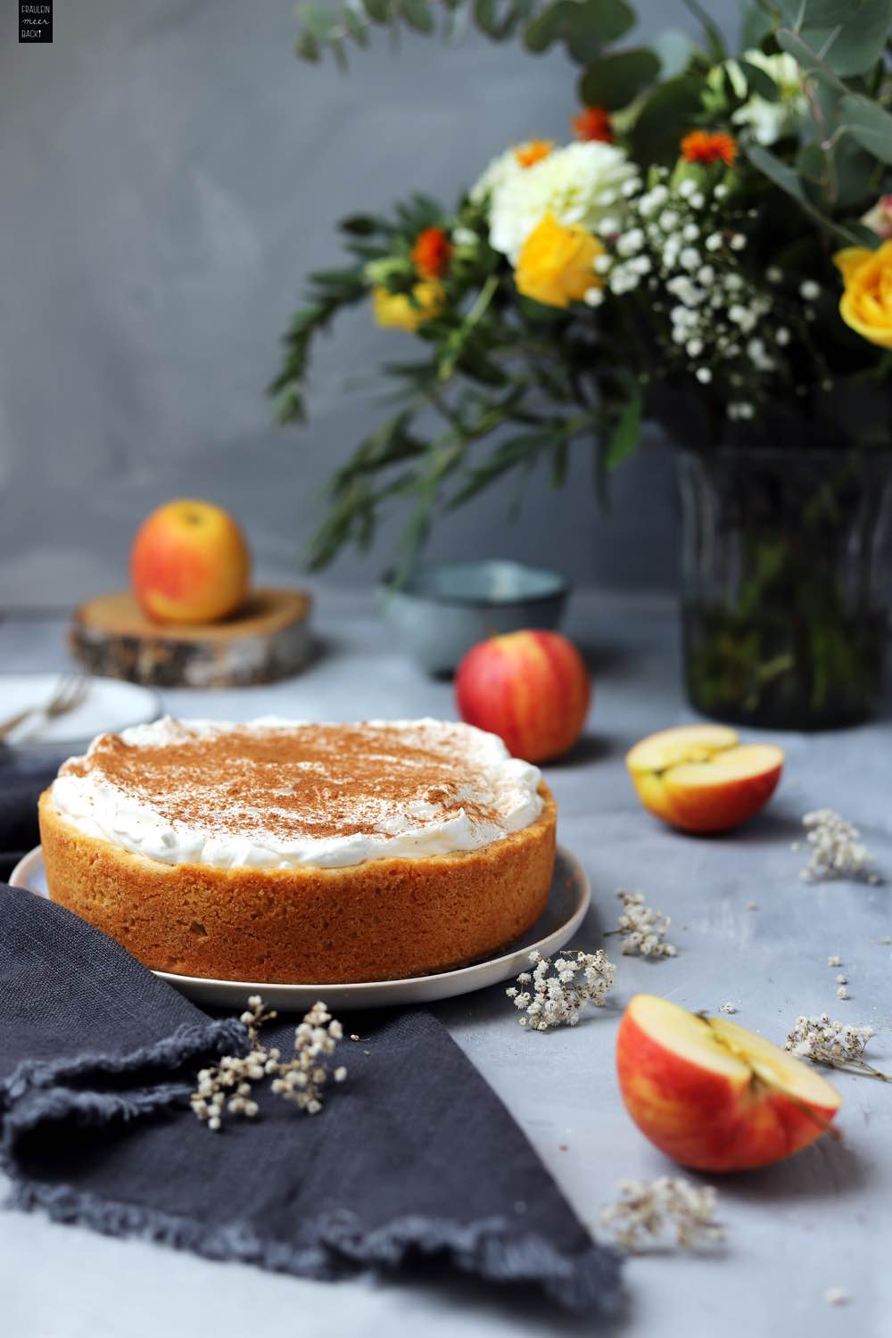 Fraeulein Meer backt Apfel-Quark-Kuchen