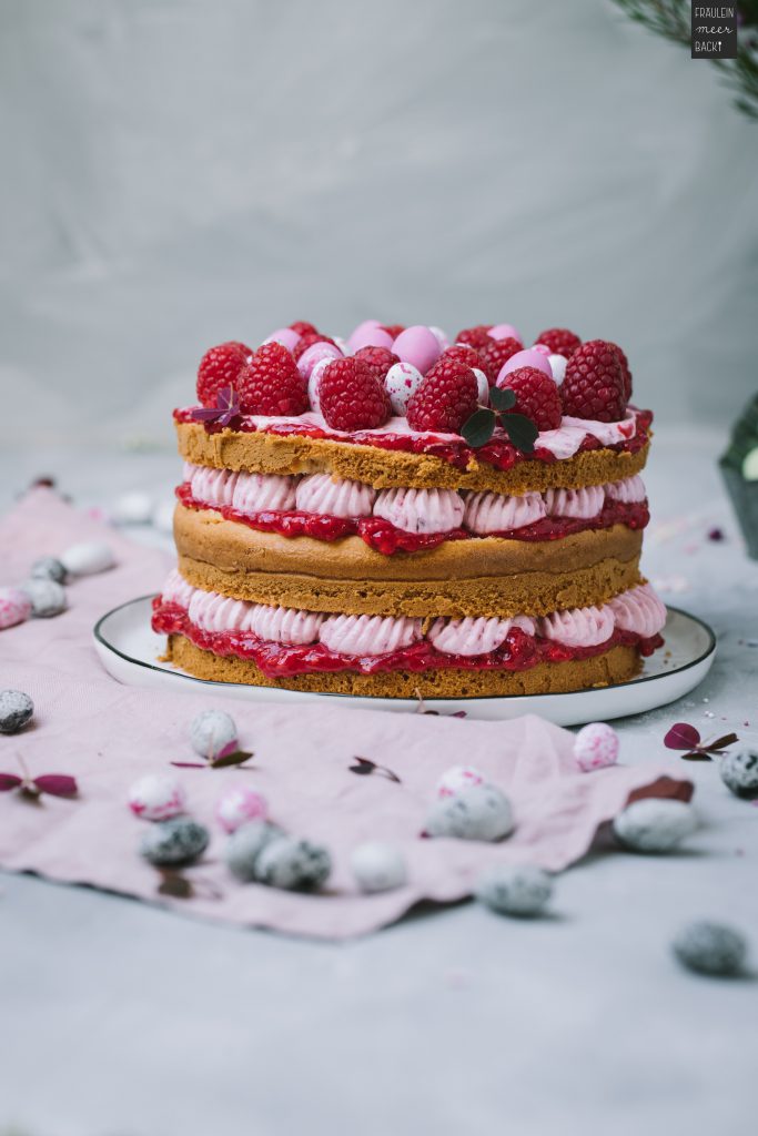 Fraeulein Meer backt Himbeer Rhabarber Torte 