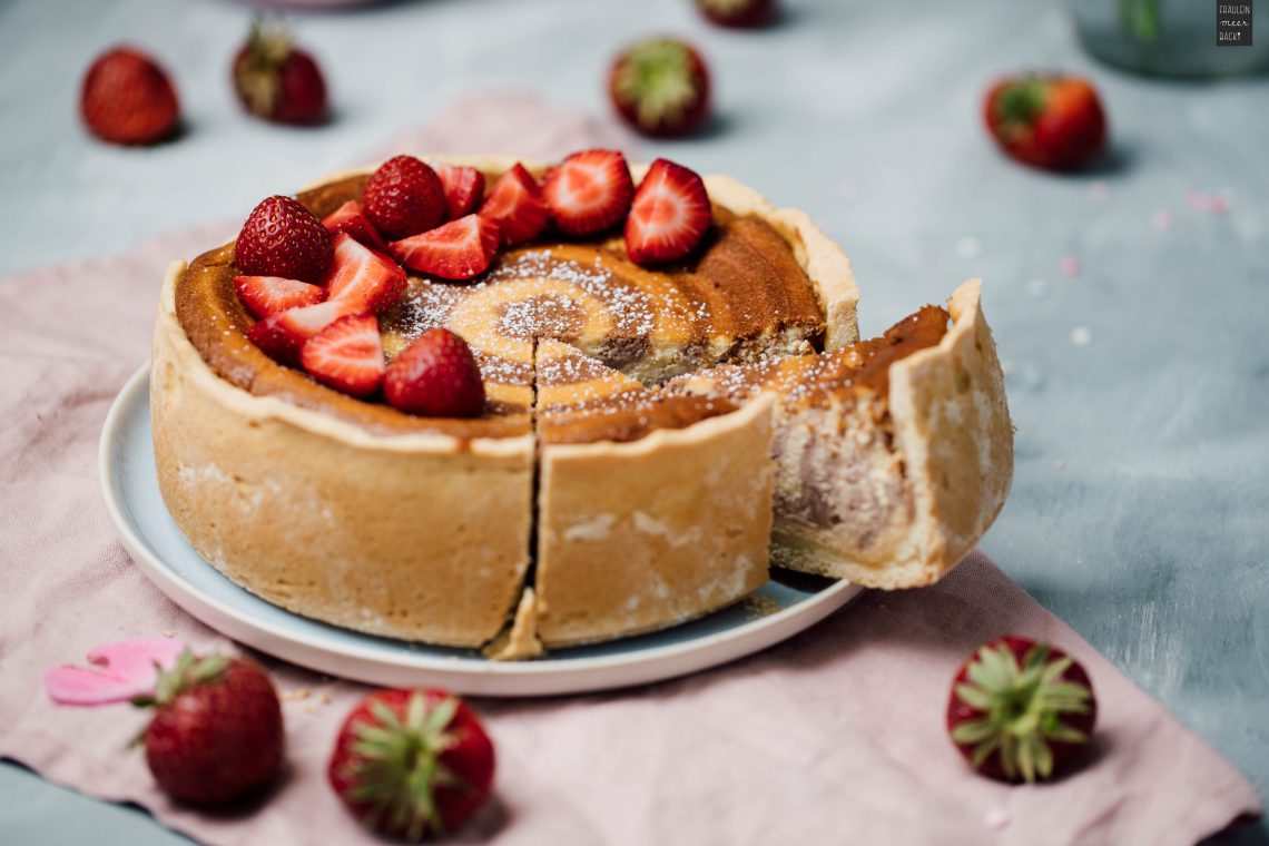 Fraeulein Meer backt Erdbeer Käse Zebrakuchen