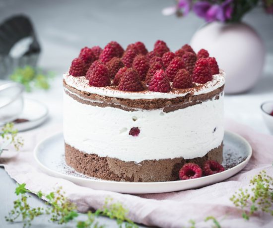 Fraeulein Meer backt HImbeer-Schoko-Torte