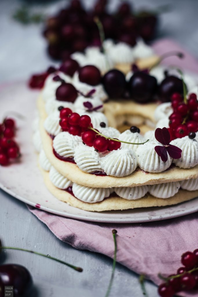 Fraeulein Meer backt Number Cake mit Biskuitteig