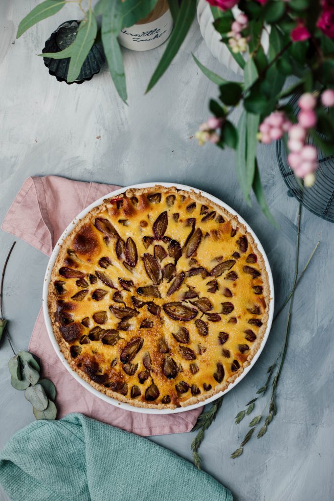 Fraeulein Meer backt Zwetschgen Tarte mit Pudding