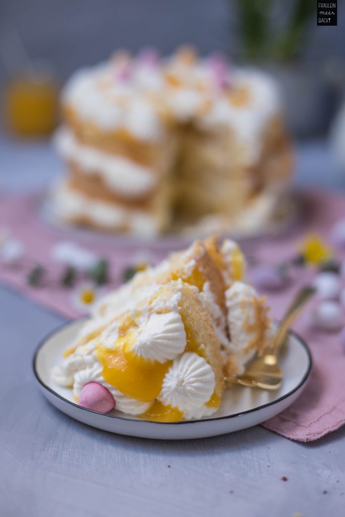 Fraeulein Meer backt Pfirsich-Biskuit-Torte