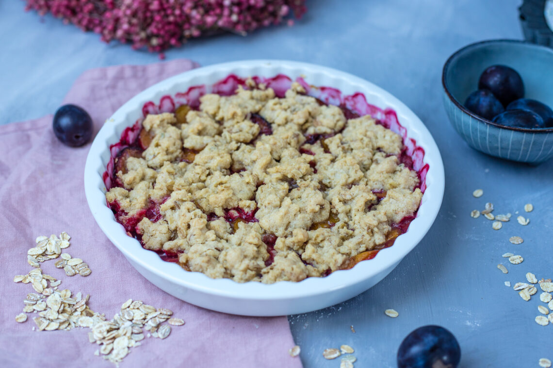 Fraeulein Meer backt Zwetschgen Renekloden Crumble